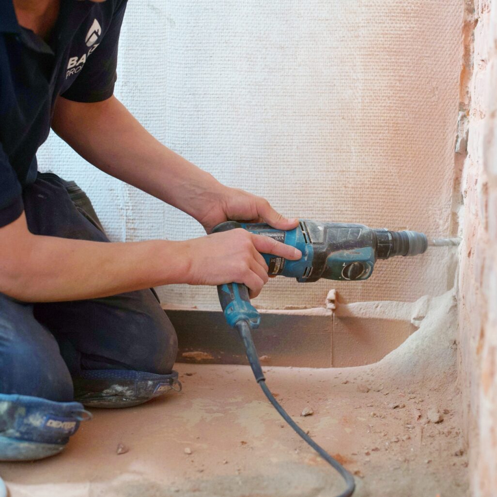 Injection murale pour traitement humidité